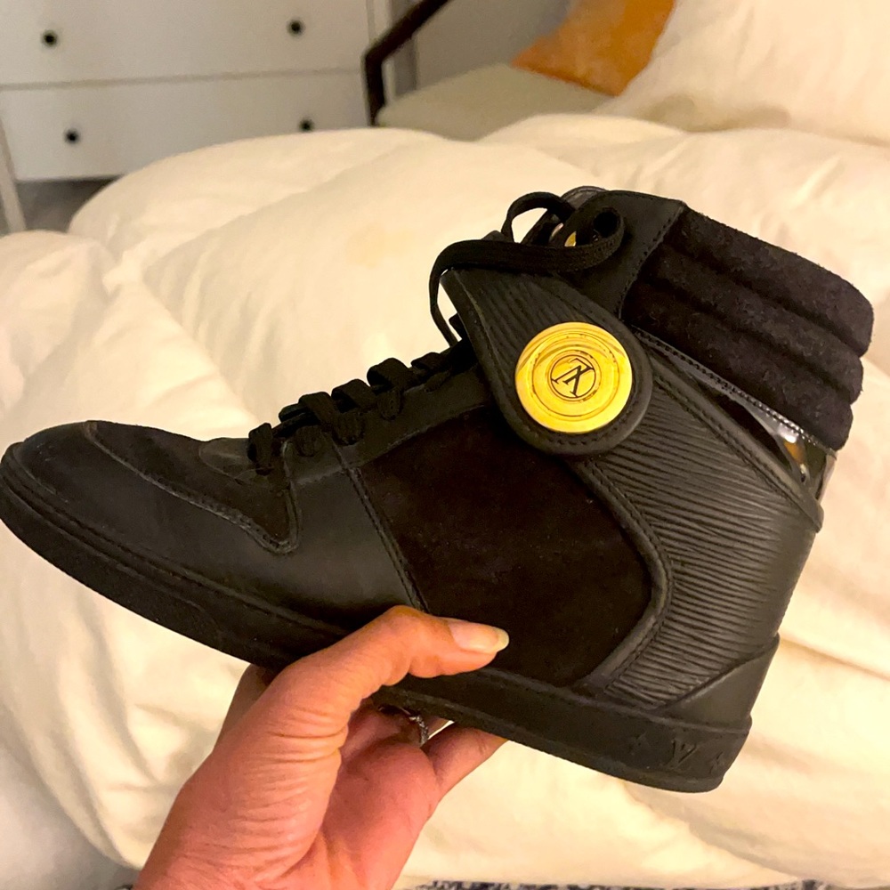 LV sneakers
